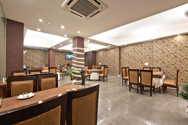 Food & Drinks 4, Luxury Tashree Hotel at Airport, West