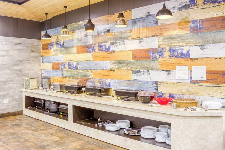 Food & Drinks 4, Zip By Spree Hotels Grand Legacy Prime, Dehradun