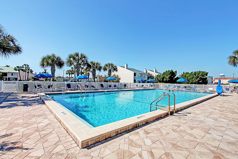 Sport & Beauty 5, 2106 is a Gulf Front 3 bedroom unobstructed views by RedAwning, Okaloosa