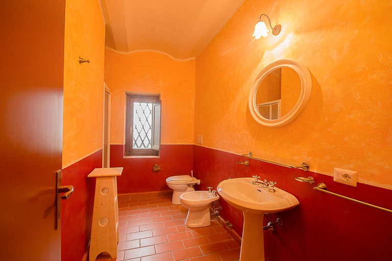Bathroom 4, Castellare Di Tonda, Florence