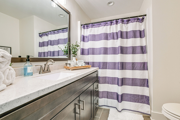 Bathroom 4, Modern Kentucky Lake Home w/ Deck, Dock, View, Calloway