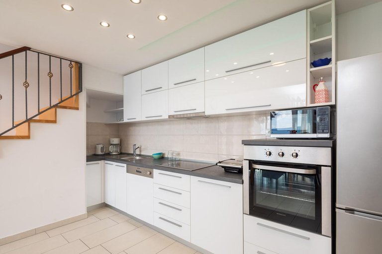 Others 3, Prestige Apartments, Dugi Rat