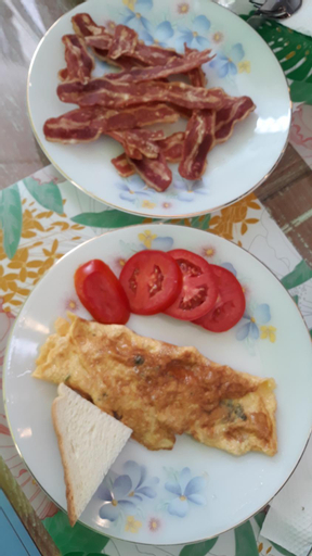 Food & Drinks 9