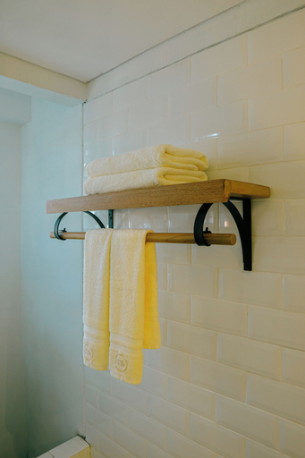 Bathroom 5