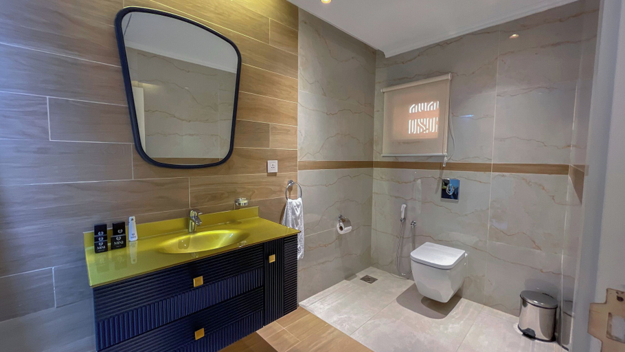 Bathroom, Mini Palace Luxury Suites, AbujaMun