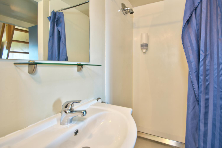 Bathroom 4, Reavers Lodge, Queenstown-Lakes