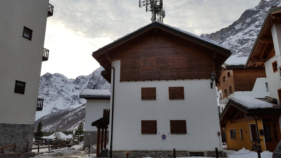 Others 2, Maison Rosalp, Aosta
