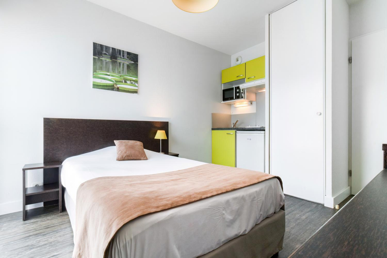 Bedroom 3, All Suites Appart Hôtel - Pau - Zénith, Pyrénées-Atlantiques