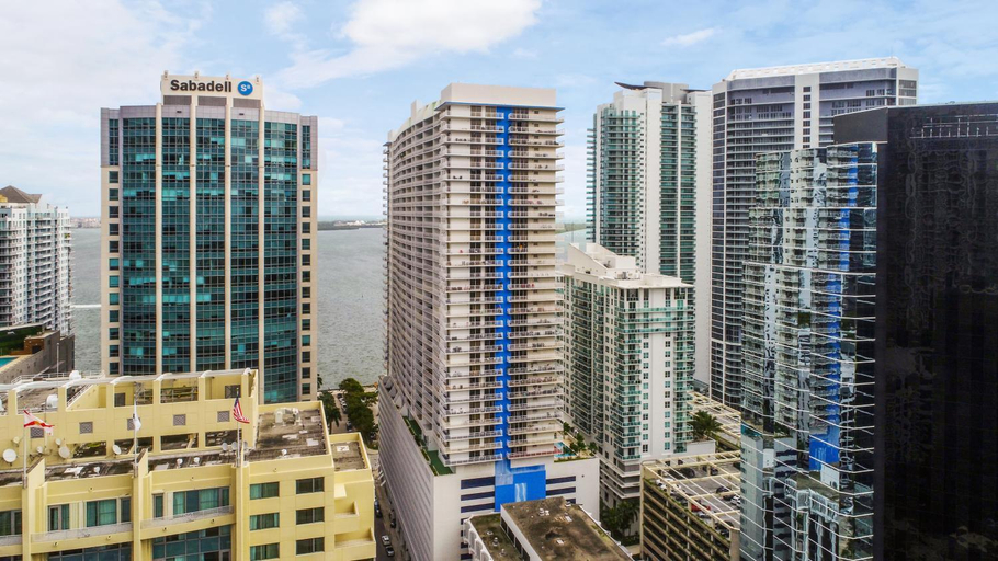Others 2, Elite Brickell Studio on the Bay, Miami-Dade