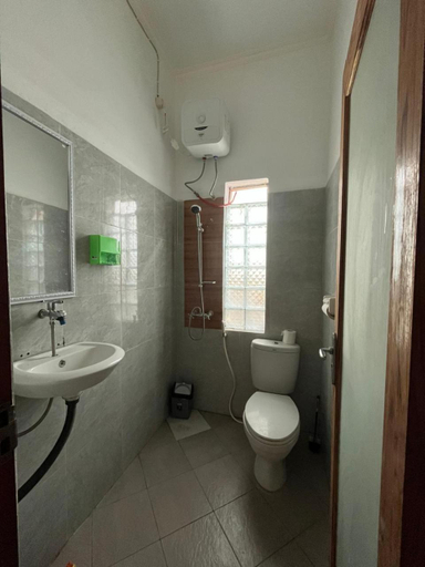 Bedroom 2, Putri Malu Residence Guest House, Buleleng