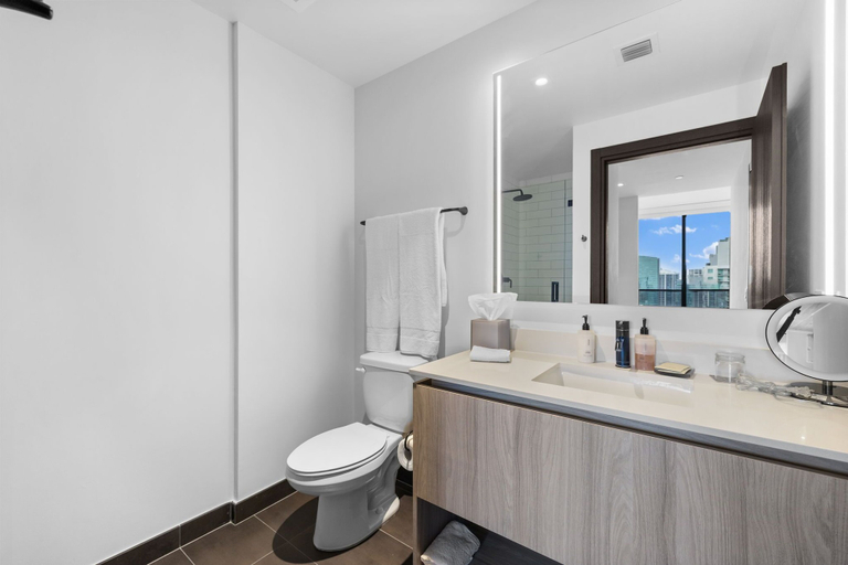 Bathroom 4, Luxurious Condo Downtown Miami Heart, Miami-Dade