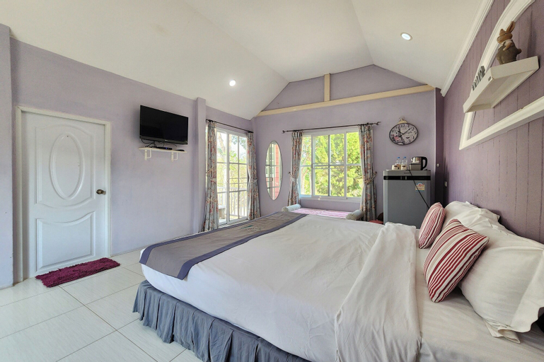 Bedroom 26