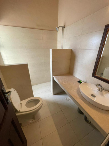 Bathroom, Shelton House Mardan, Mardan