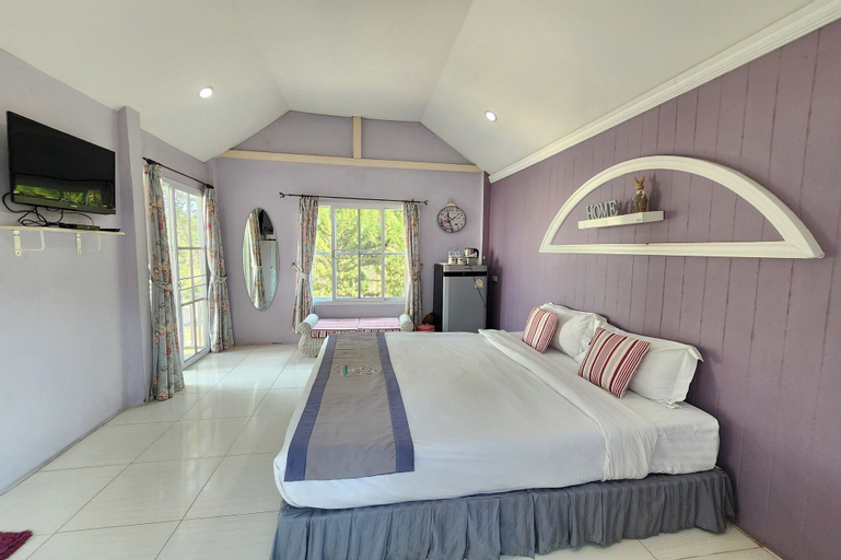 Bedroom 28