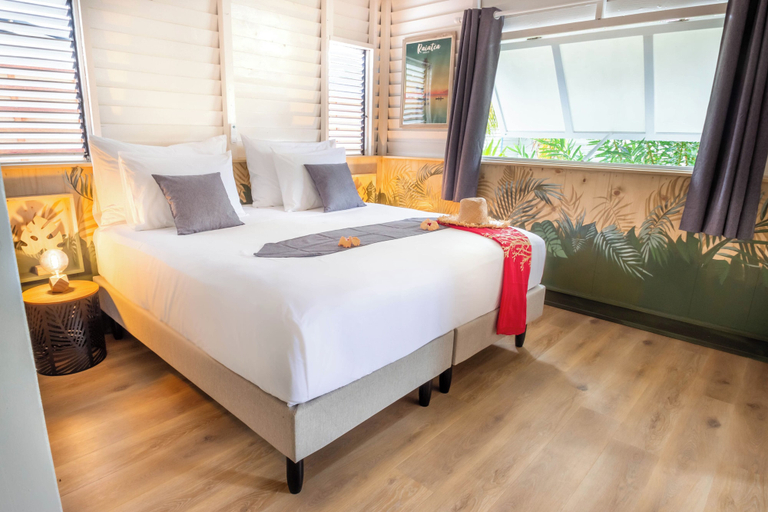 Bedroom 3, OPOA BEACH HÔTEL