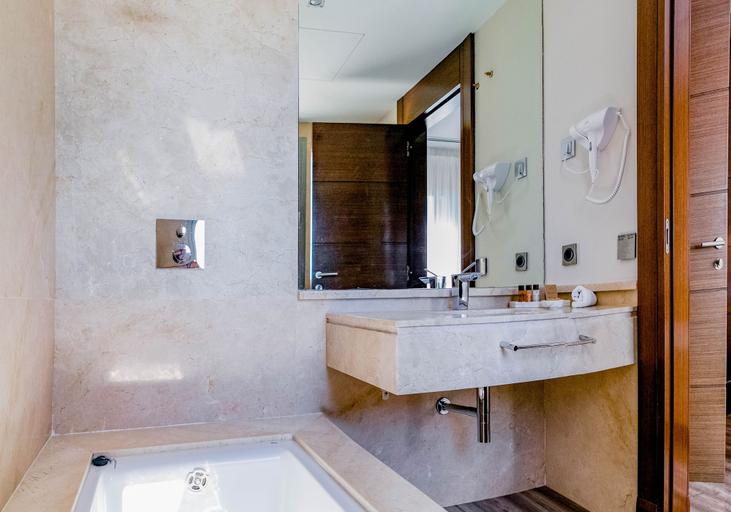 Bathroom 5, Hotel Boutique Aroma de Mar, Cádiz