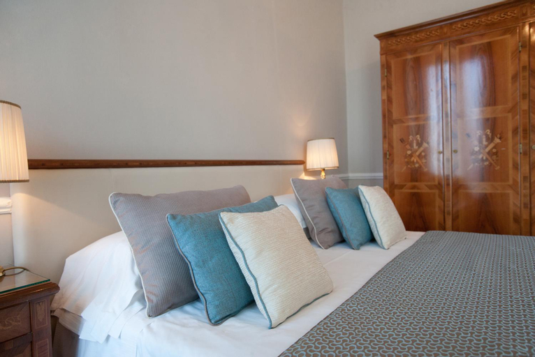 Bedroom 10