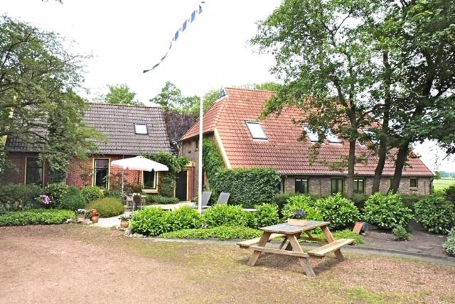 Others 4, B&B De Mersken, Opsterland