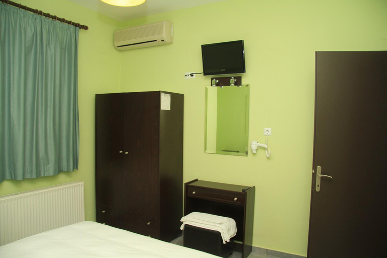 Bedroom 2, Aphrodite, East Macedonia and Thrace