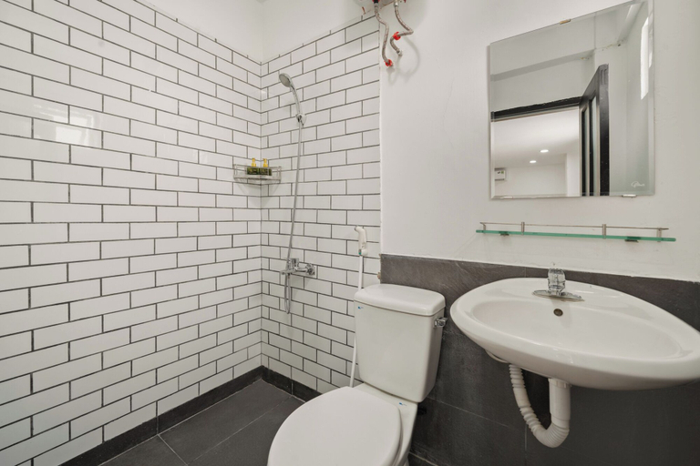 Bathroom 5, Kly Boutique Hue, Huế