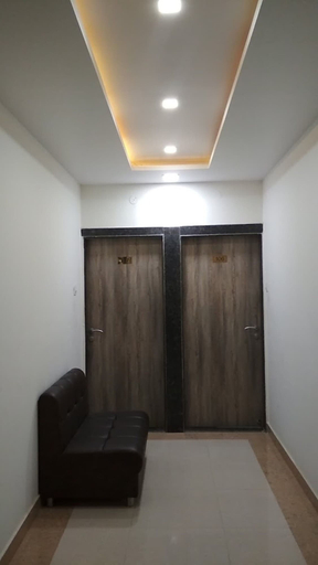 Others 1, Goroomgo Galaxy Palace Bareli, Bareilly