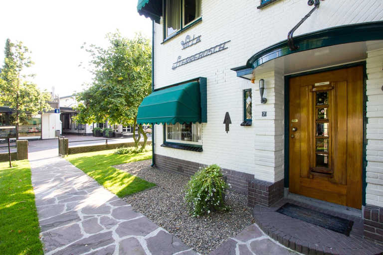 Others 5, Villa Sterrebosch - boutique hotel - 1 suite - centrum Wijchen, Wijchen