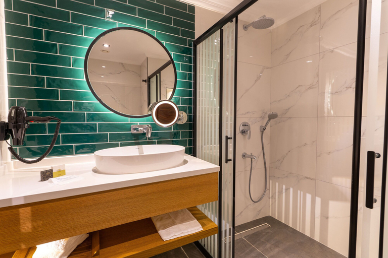 Bathroom 5, Q Style Hotel, Merkez