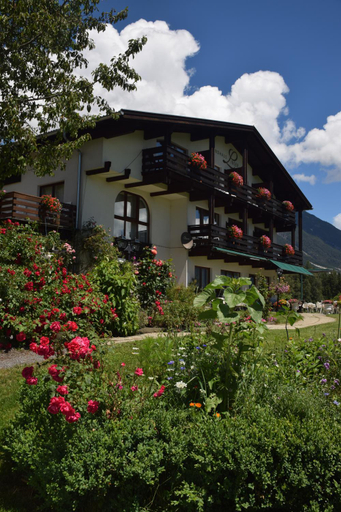 Others 5, Landhaus Linser, Imst