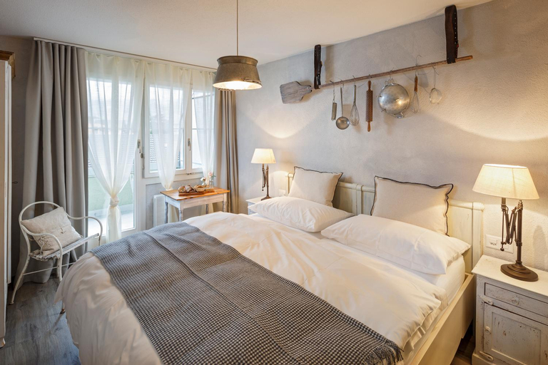 Bedroom 14