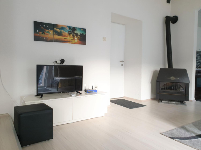 Facilities 4, Alex Apartments