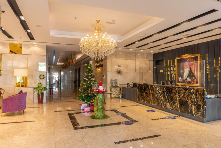 Public Area 2, Hotel Royal Crown, Bausher