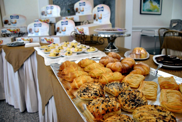 Food & Drinks 5, Hotel Mediterraneo                                                              , Lecce