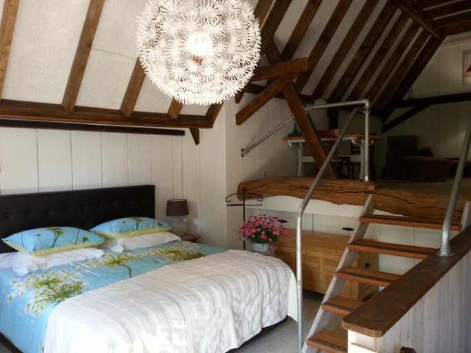 Bedroom, B & B De Pimpelmees, Dongen