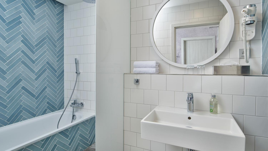 Bathroom 4, Orea Resort Santon, Brno