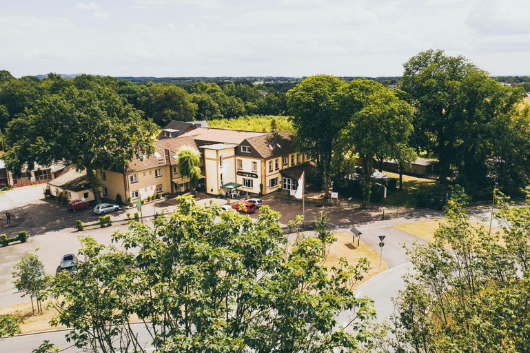 Others 5, Hotel Zum Grunewald, Wesel