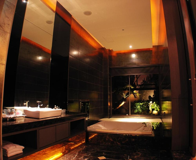 Others 5, Mos Motel, Taoyuan