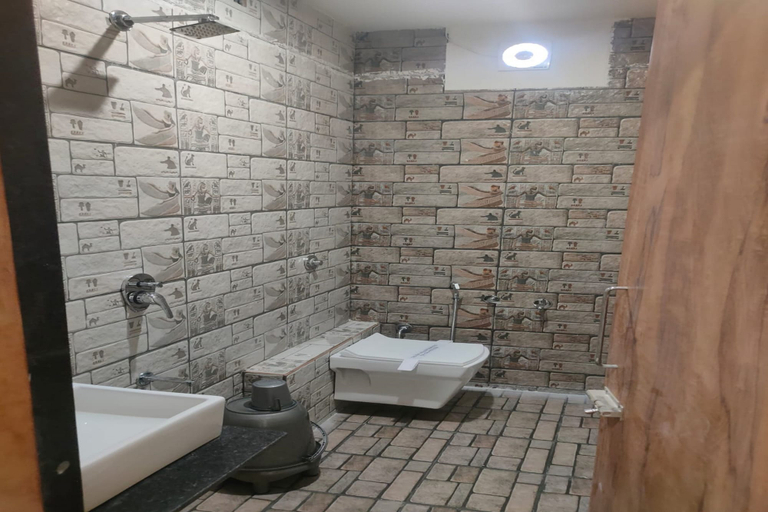 Bathroom 4, Hotel Fun Imperial Morbi, Morbi