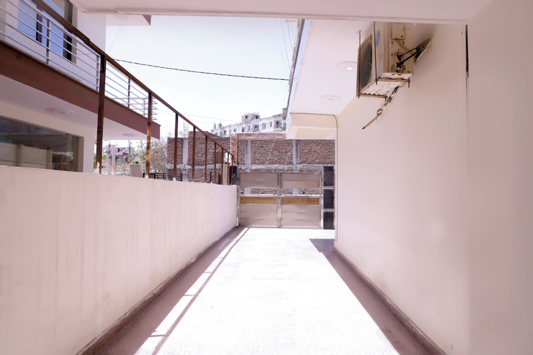 Hotel Admire Inn Noida Sector 50, Gautam Buddha Nagar