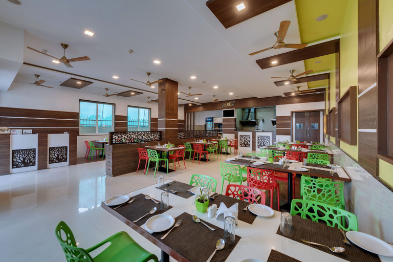 Food & Drinks 5, Click Hotel Sagar Plaza Chakan, Pune, Pune