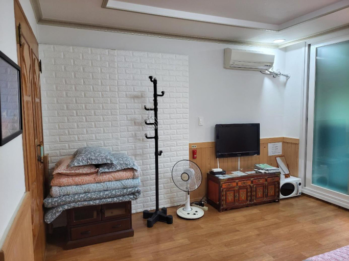 Others 4, JNW MINBAK, Damyang