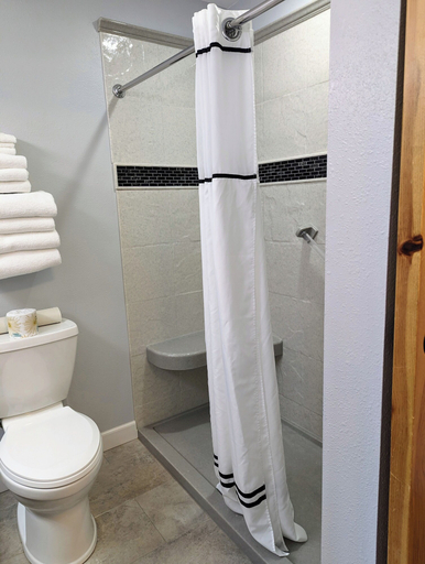 Bathroom 3, First Gold Gaming Resort, Lawrence