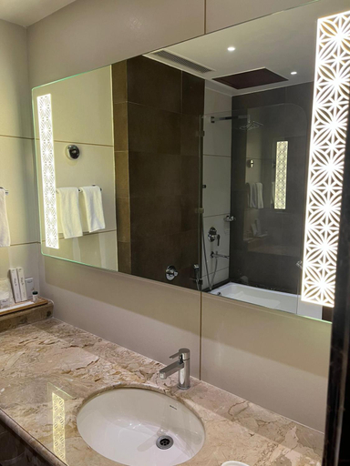 Bathroom 2, Hotel Home In (By Amrik Sukhdev), Sonipat