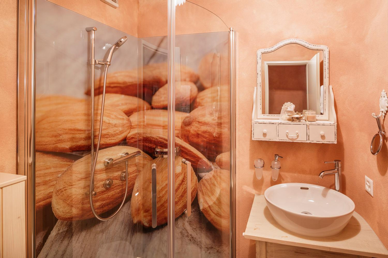 Bathroom 5