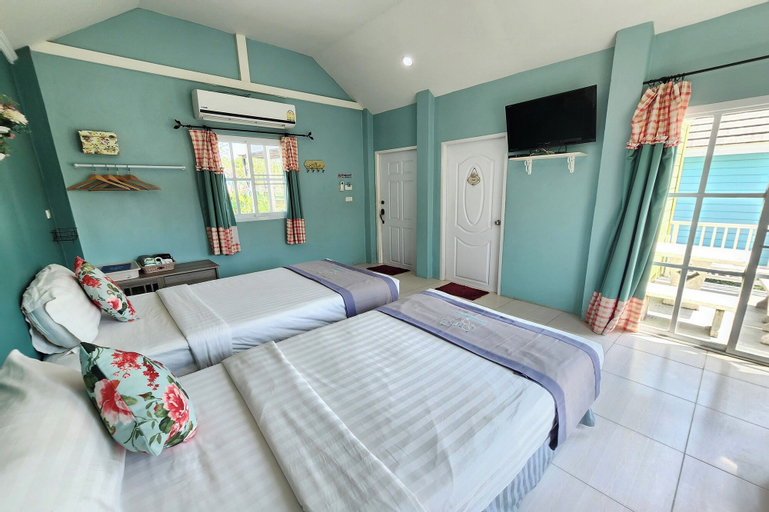 Bedroom 30