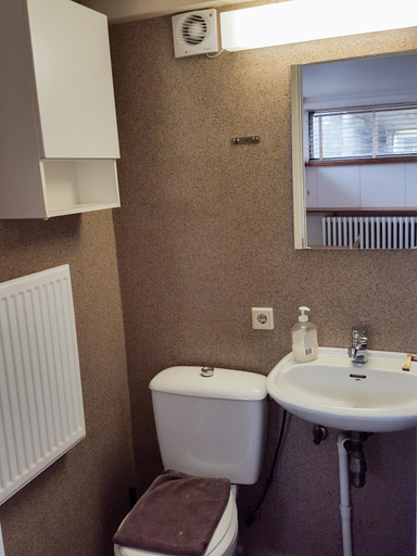 Bathroom 3, Travel Inn, Reykjavík