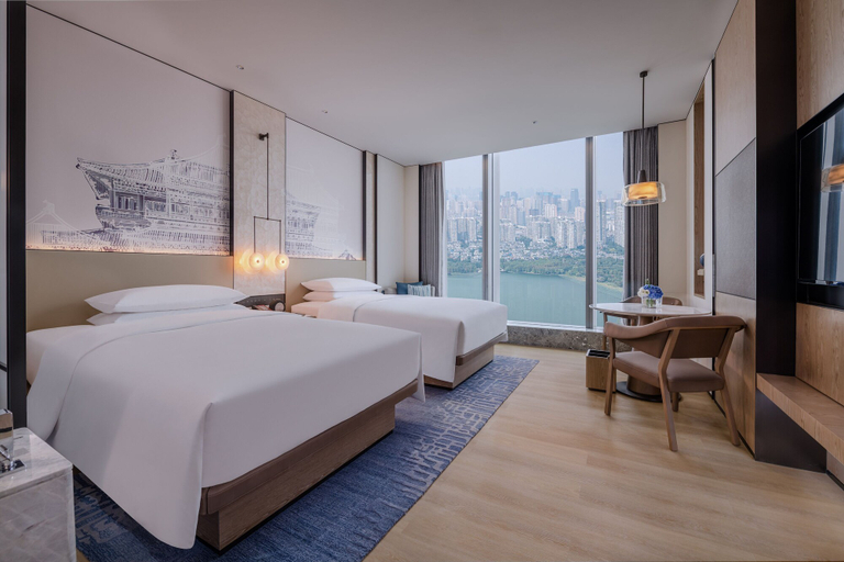 Bedroom 4, Wuhan Marriott Hotel Wuchang, Wuhan