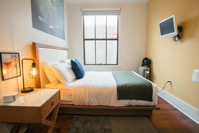 Bedroom 2, Selina Commodore Astoria, Clatsop