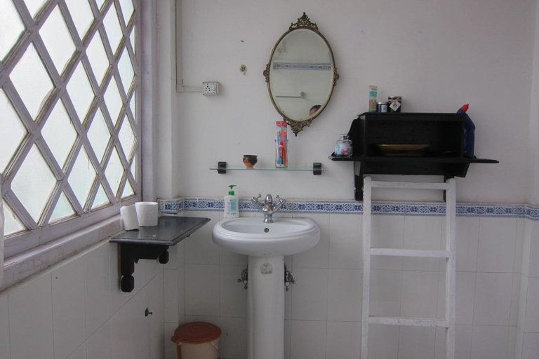 Bathroom 3, Rani Kothi Heritage Residency, Darjiling