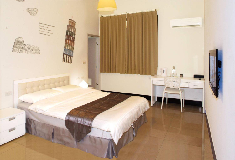 Bedroom 9