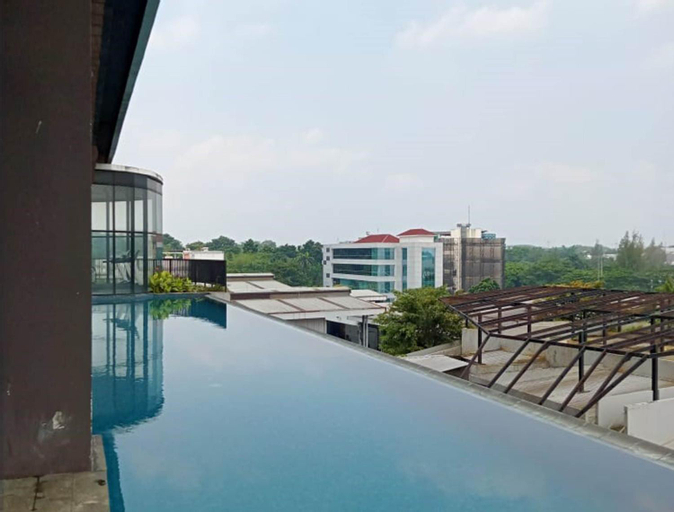 Swimming Pool 4